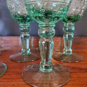 Mikasa Tender Leaves 12 oz Water Goblets 7.25" Green
